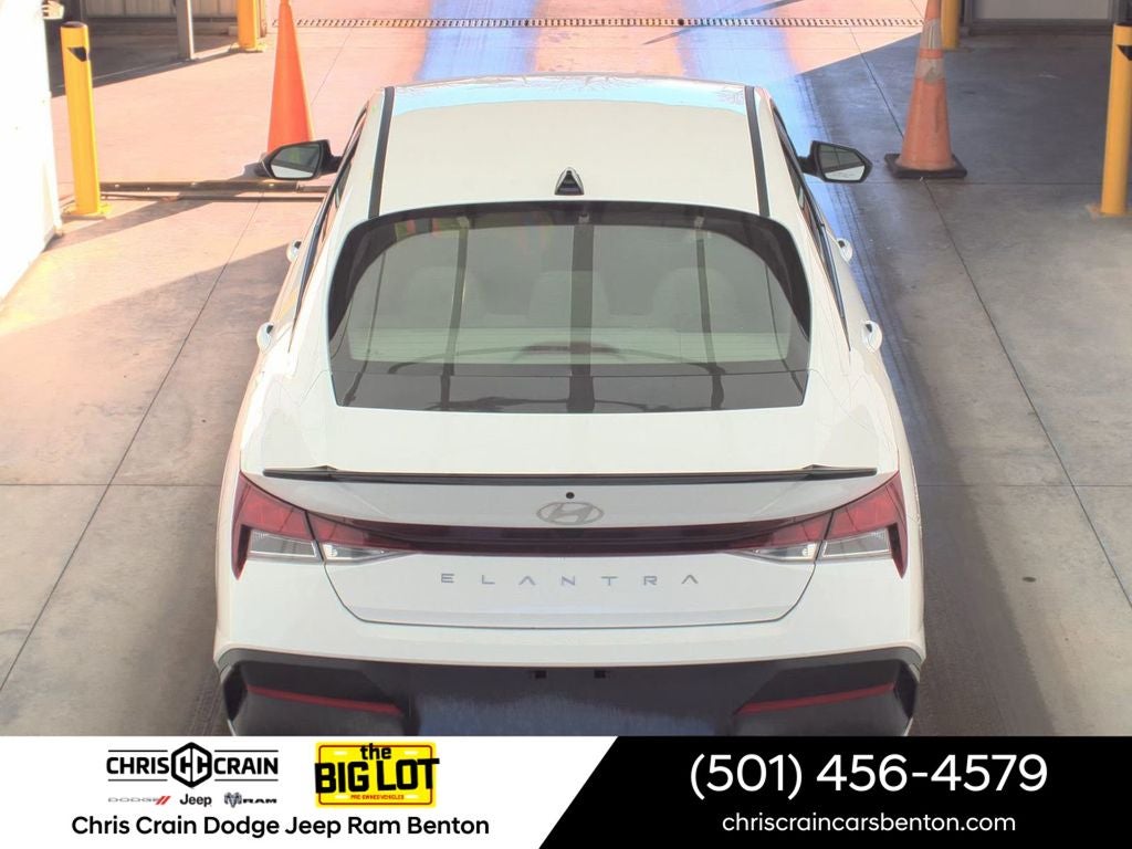 2025 Hyundai Elantra SEL Sport