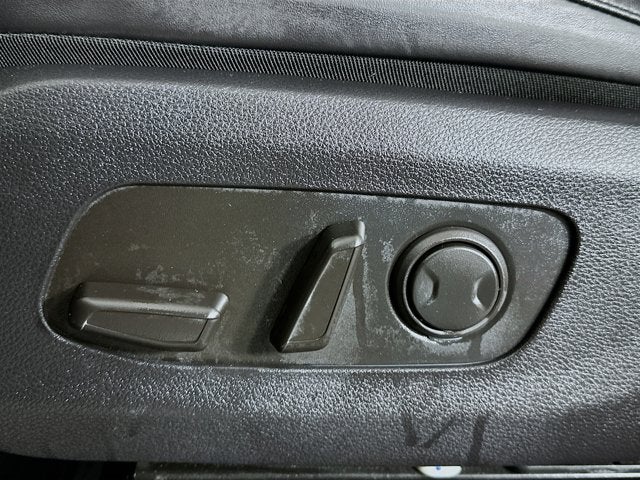 2024 Kia Carnival MPV LX Seat Package