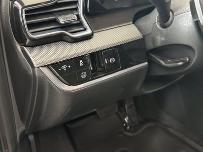 2025 Kia Sportage Hybrid LX