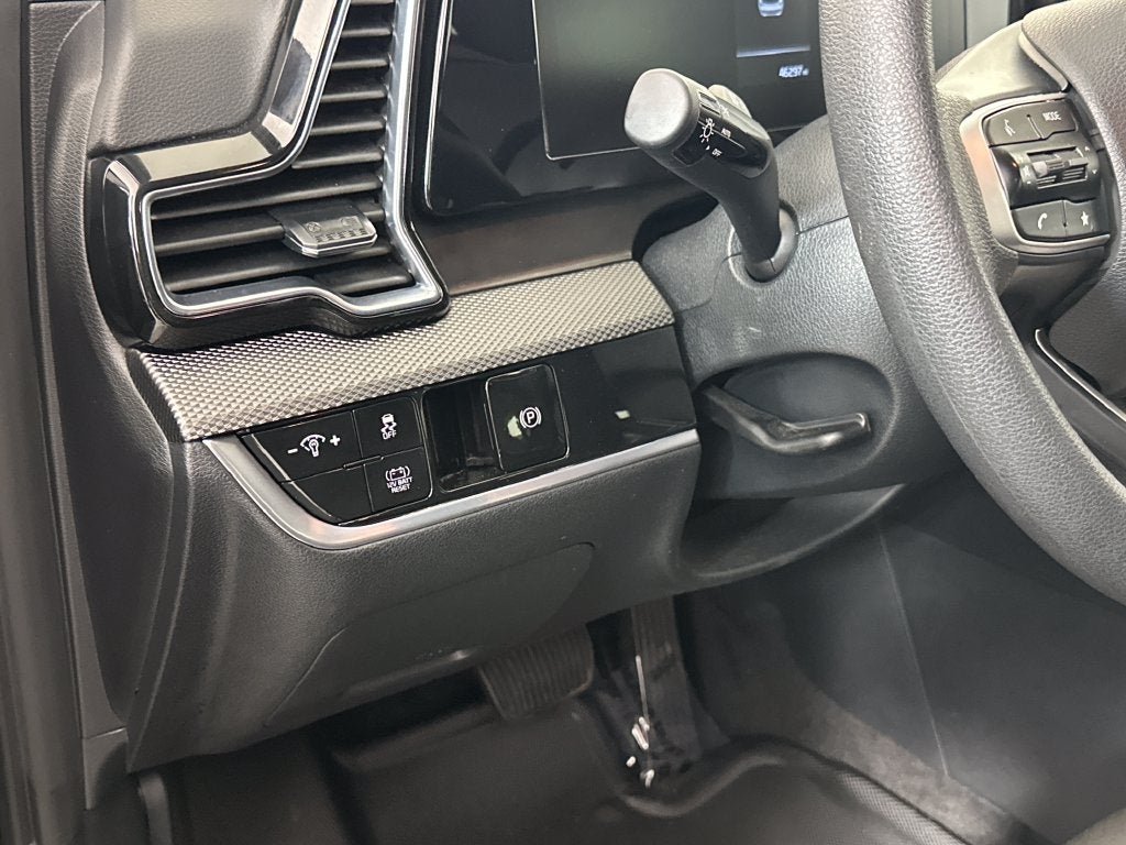 2025 Kia Sportage Hybrid LX