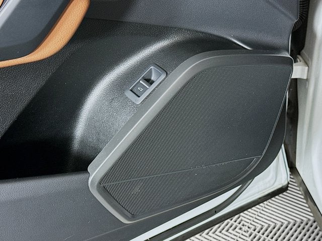 2024 Audi Q5 Premium 40 TFSI quattro S tronic