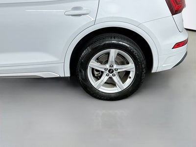 2024 Audi Q5 Premium 40 TFSI quattro S tronic