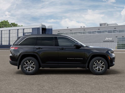 2027 Jeep Grand Cherokee GRAND CHEROKEE LAREDO 4X4