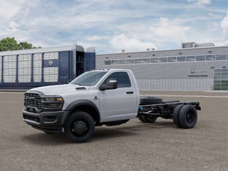 2026 RAM Ram 5500 Chassis Cab RAM 5500 TRADESMAN CHASSIS REGULAR CAB 4X2 84' CA