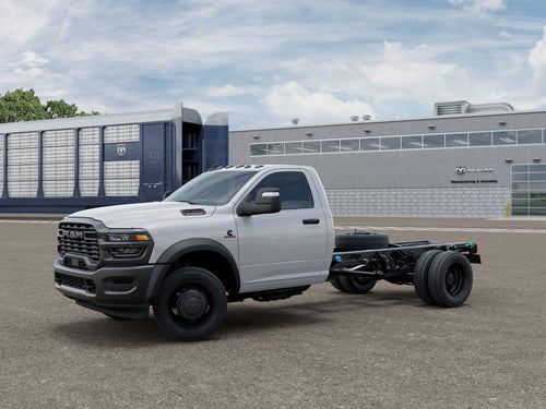 2026 RAM Ram 5500 Chassis Cab RAM 5500 TRADESMAN CHASSIS REGULAR CAB 4X2 84' CA