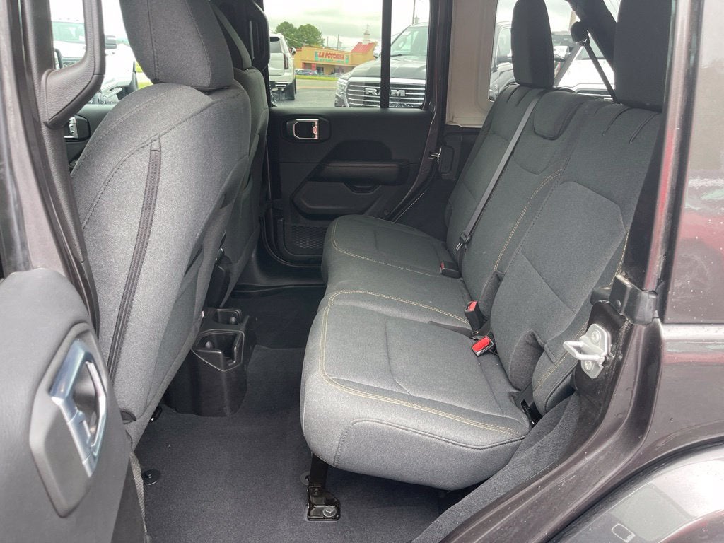 2026 Jeep Wrangler 4-Door Sahara 4x4