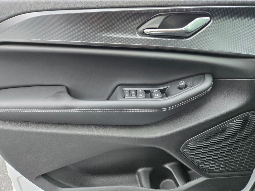 2025 Jeep Grand Cherokee GRAND CHEROKEE LAREDO X 4X2