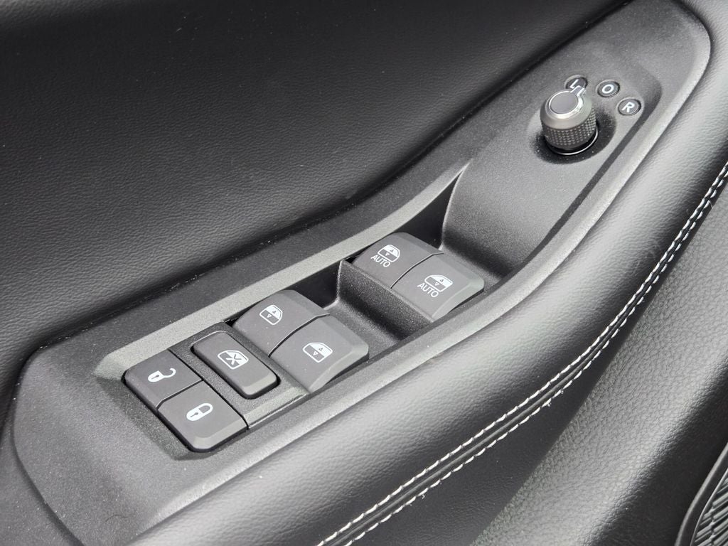 2025 Jeep Grand Cherokee GRAND CHEROKEE LAREDO X 4X2