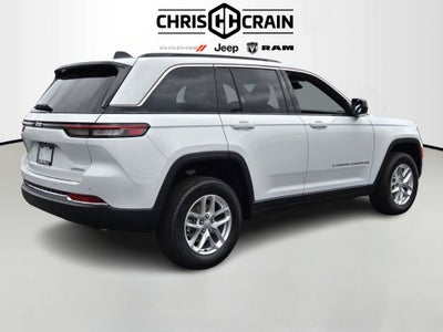 2025 Jeep Grand Cherokee GRAND CHEROKEE LAREDO X 4X2