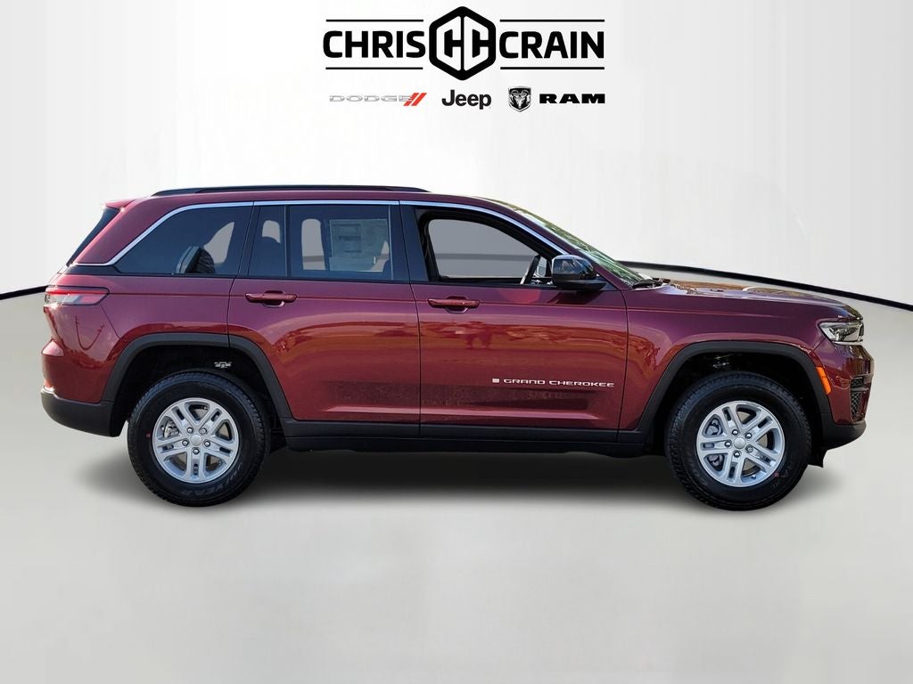 2025 Jeep Grand Cherokee GRAND CHEROKEE LAREDO 4X2