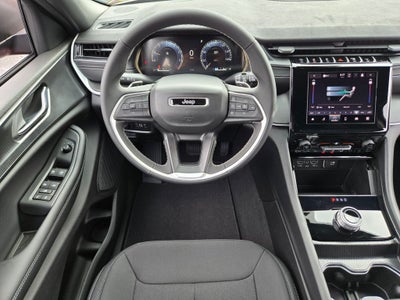 2025 Jeep Grand Cherokee GRAND CHEROKEE LAREDO X 4X2