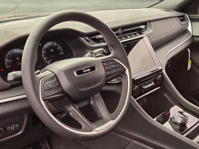 2025 Jeep Grand Cherokee GRAND CHEROKEE LAREDO X 4X2