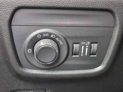 2025 Jeep Grand Cherokee GRAND CHEROKEE LAREDO X 4X2