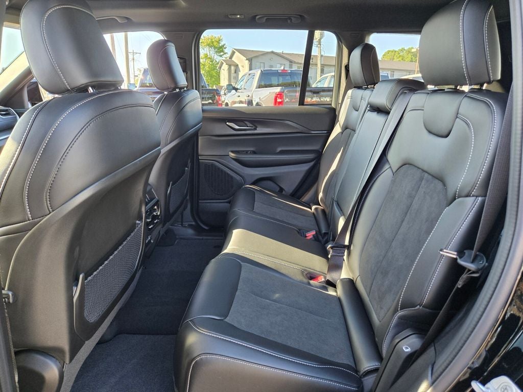 2025 Jeep Grand Cherokee GRAND CHEROKEE ALTITUDE X 4X2