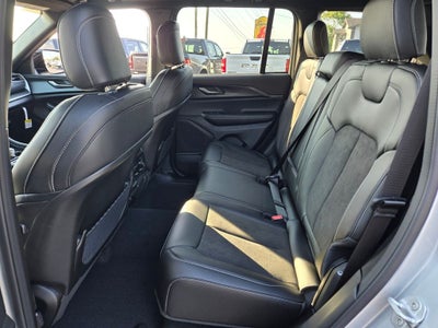 2025 Jeep Grand Cherokee GRAND CHEROKEE ALTITUDE X 4X2