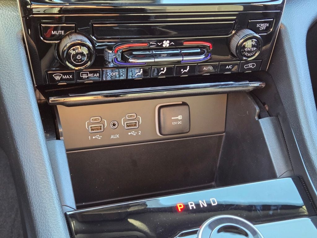 2025 Jeep Grand Cherokee GRAND CHEROKEE LAREDO X 4X2