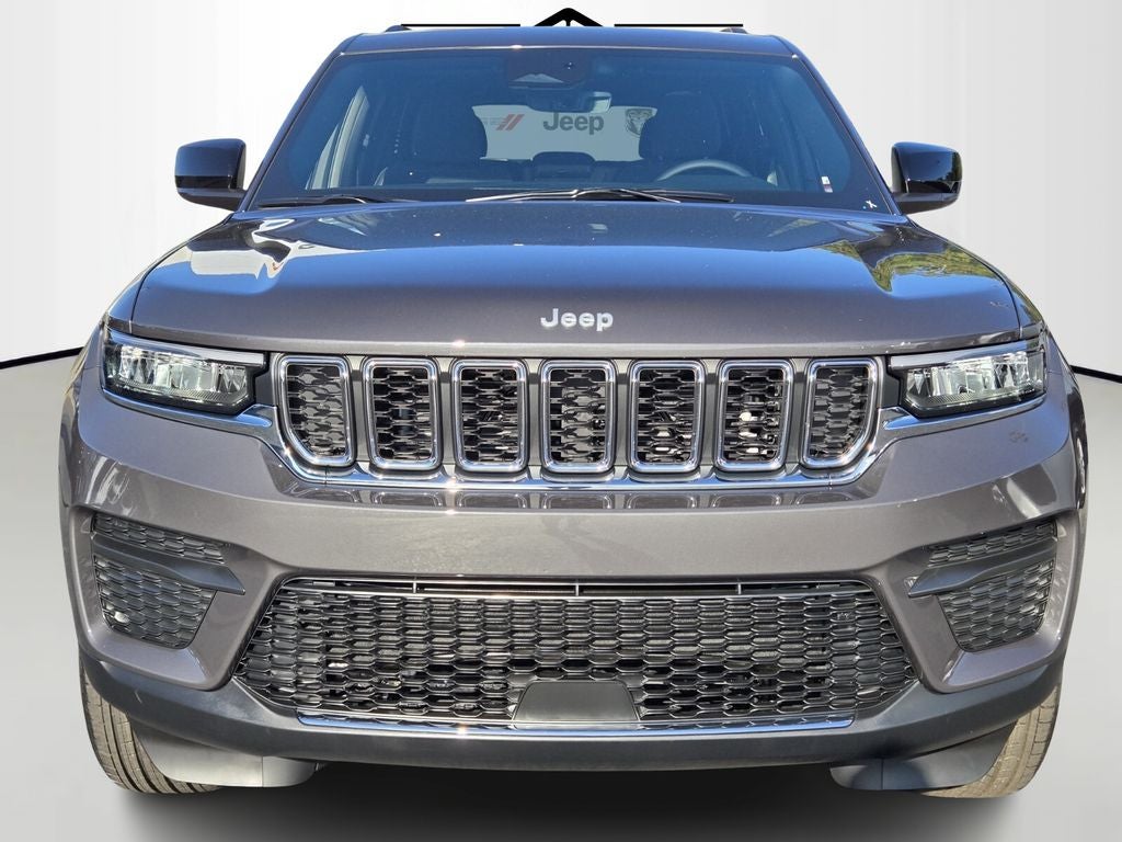 2025 Jeep Grand Cherokee GRAND CHEROKEE LAREDO X 4X2