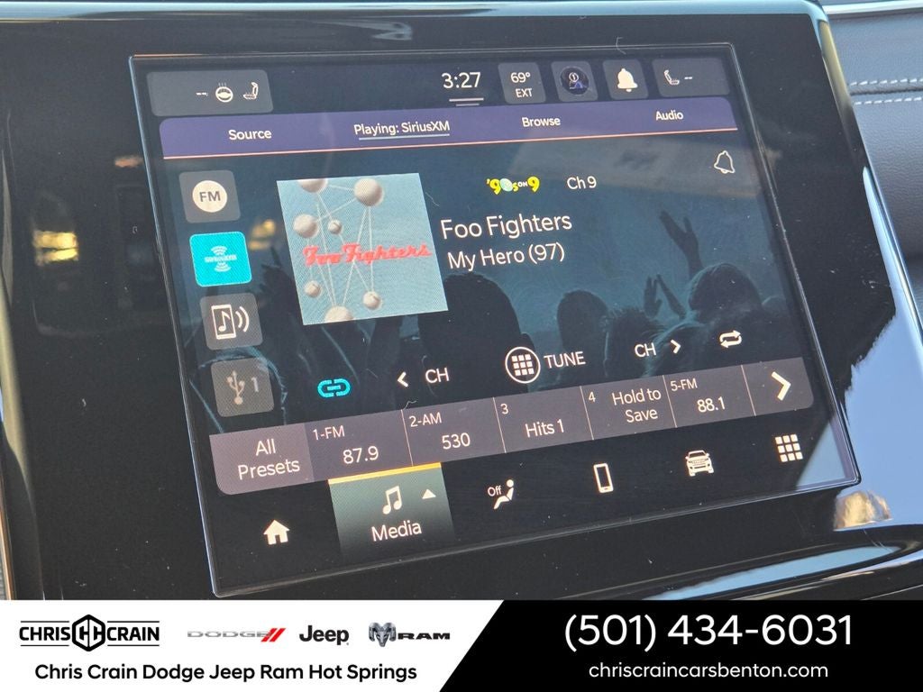 2025 Jeep Grand Cherokee GRAND CHEROKEE LAREDO X 4X4