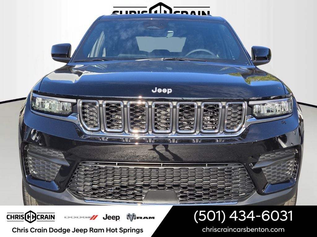 2025 Jeep Grand Cherokee GRAND CHEROKEE LAREDO X 4X4