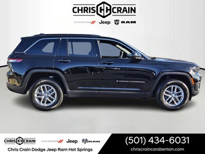 2025 Jeep Grand Cherokee GRAND CHEROKEE LAREDO X 4X4