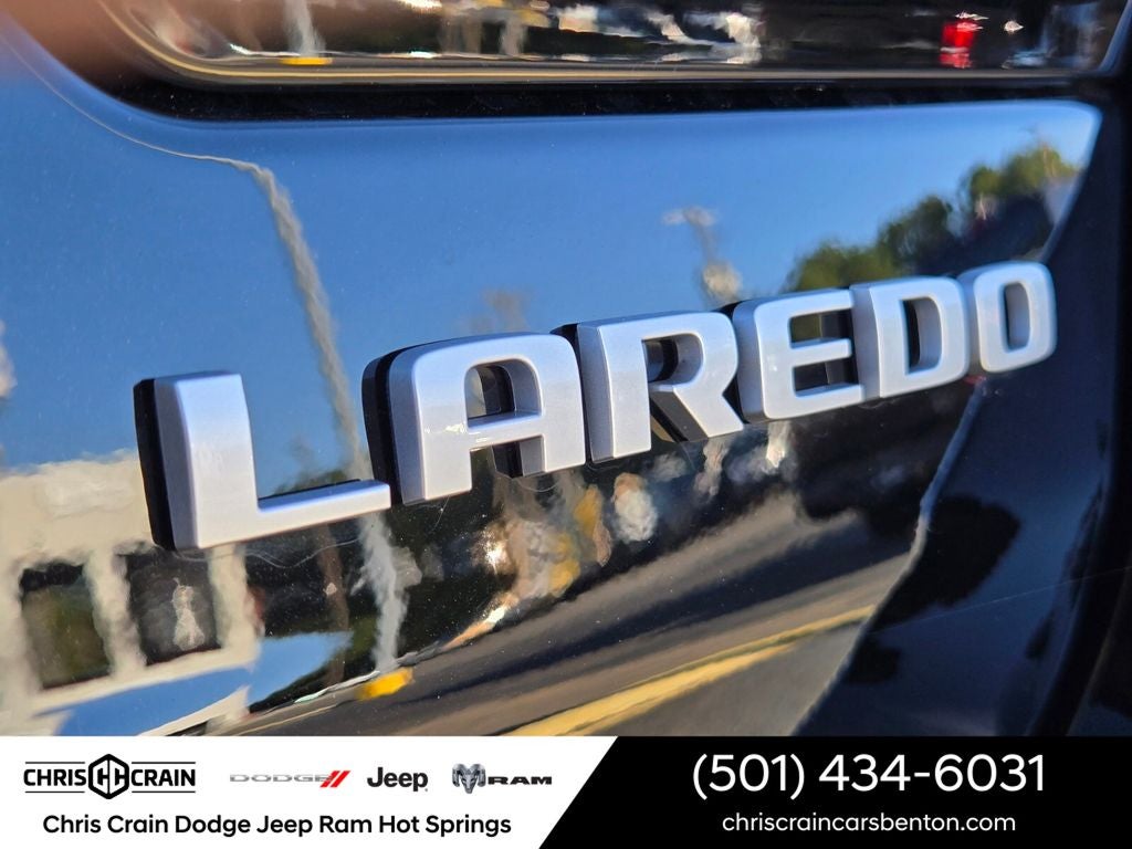 2025 Jeep Grand Cherokee GRAND CHEROKEE LAREDO X 4X4