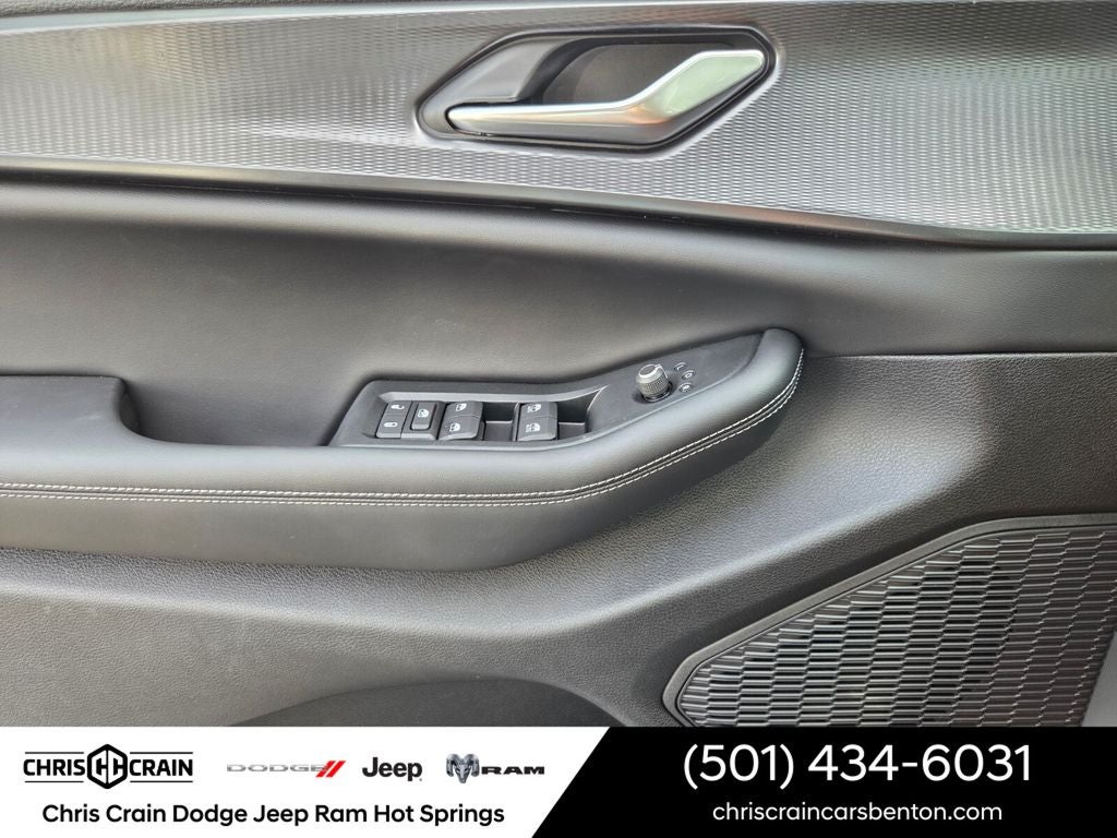 2026 Jeep Grand Cherokee GRAND CHEROKEE LAREDO 4X4