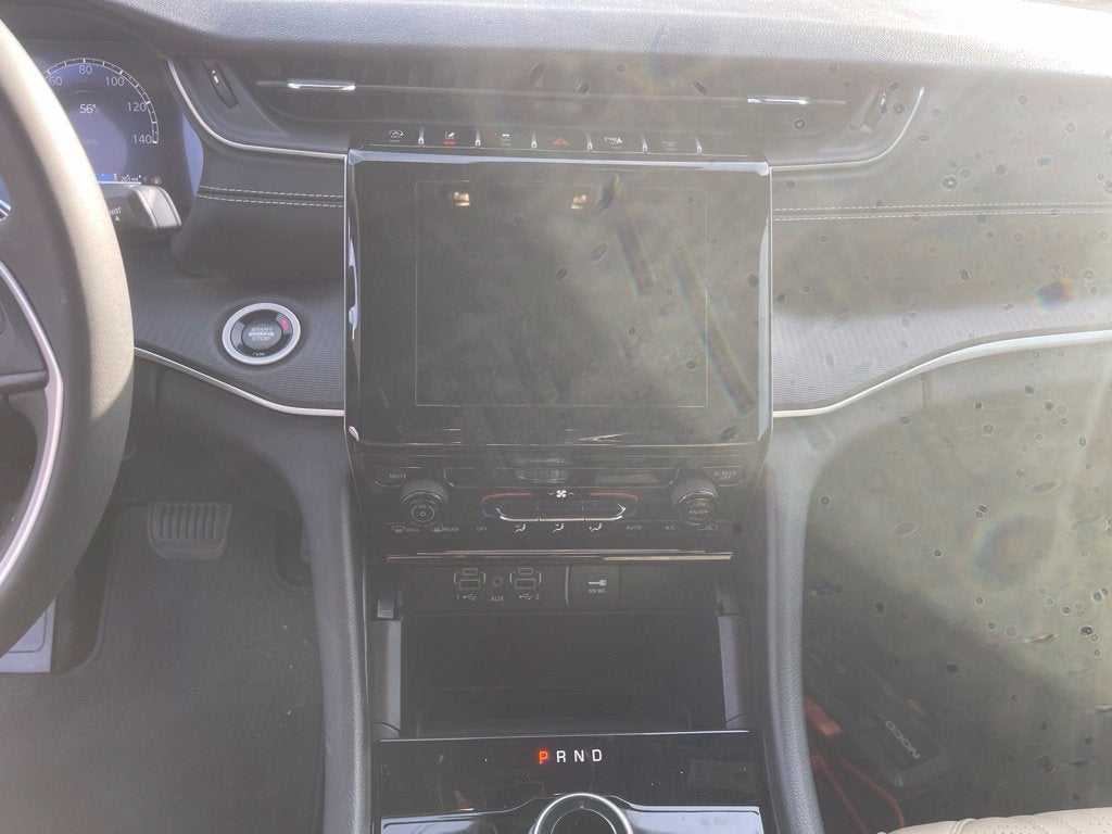 2025 Jeep Grand Cherokee Laredo X 4x4