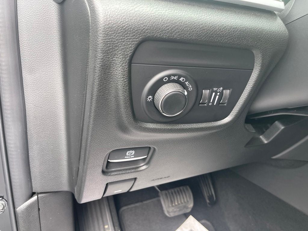2026 Jeep Grand Cherokee GRAND CHEROKEE LAREDO 4X4