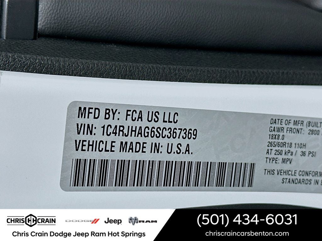 2025 Jeep Grand Cherokee Laredo