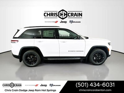 2025 Jeep Grand Cherokee Laredo
