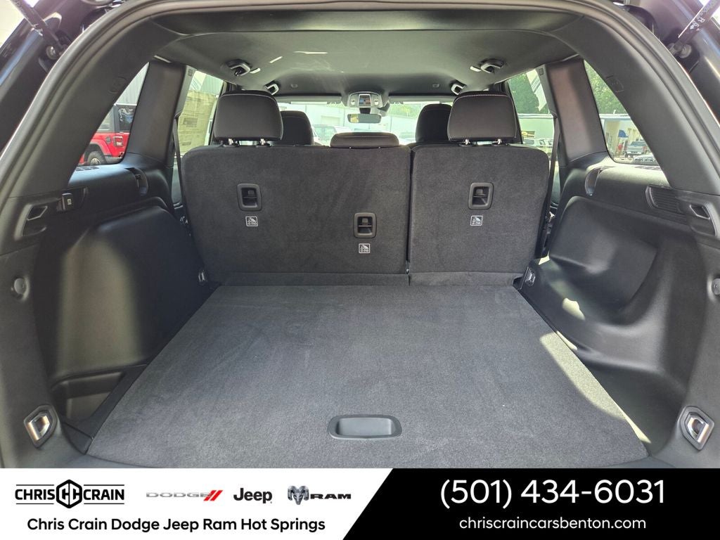 2026 Jeep Grand Cherokee GRAND CHEROKEE LAREDO 4X4