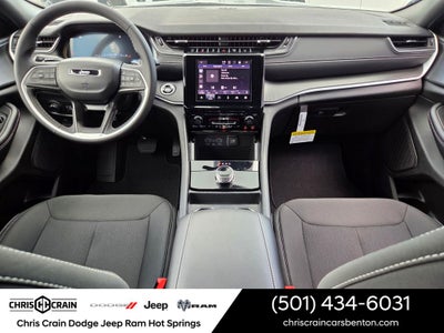 2026 Jeep Grand Cherokee GRAND CHEROKEE LAREDO 4X4