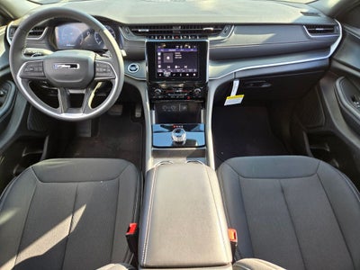 2025 Jeep Grand Cherokee GRAND CHEROKEE LAREDO X 4X4