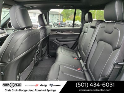 2025 Jeep Grand Cherokee GRAND CHEROKEE LIMITED 4X4