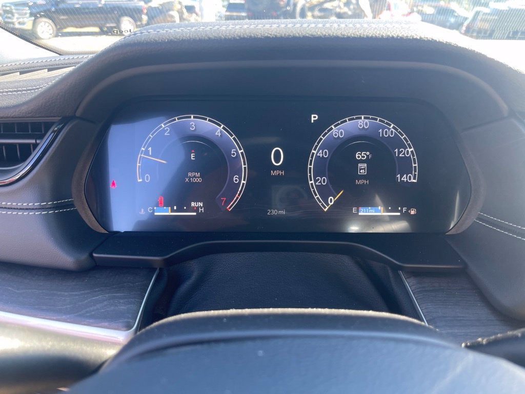 2027 Jeep Grand Cherokee GRAND CHEROKEE LIMITED 4X4