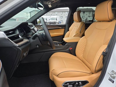 2025 Jeep Grand Cherokee Summit