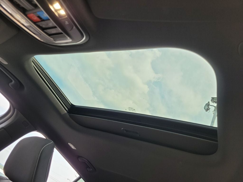 2025 Jeep Grand Cherokee GRAND CHEROKEE L LAREDO X 4X4