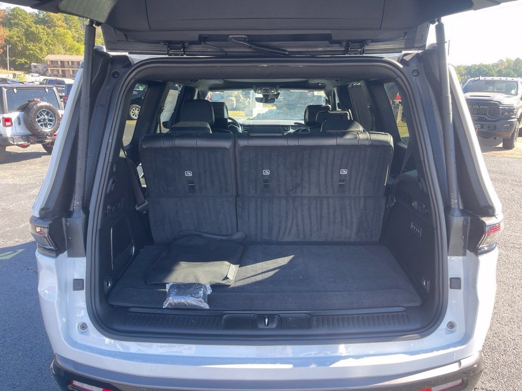2026 Jeep Grand Wagoneer GRAND WAGONEER LIMITED RESERVE 4X4