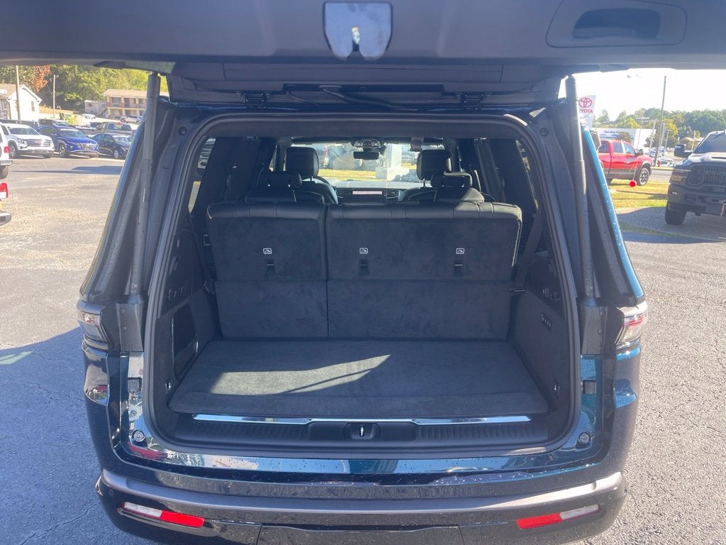 2026 Jeep Grand Wagoneer GRAND WAGONEER SUMMIT RESERVE 4X4