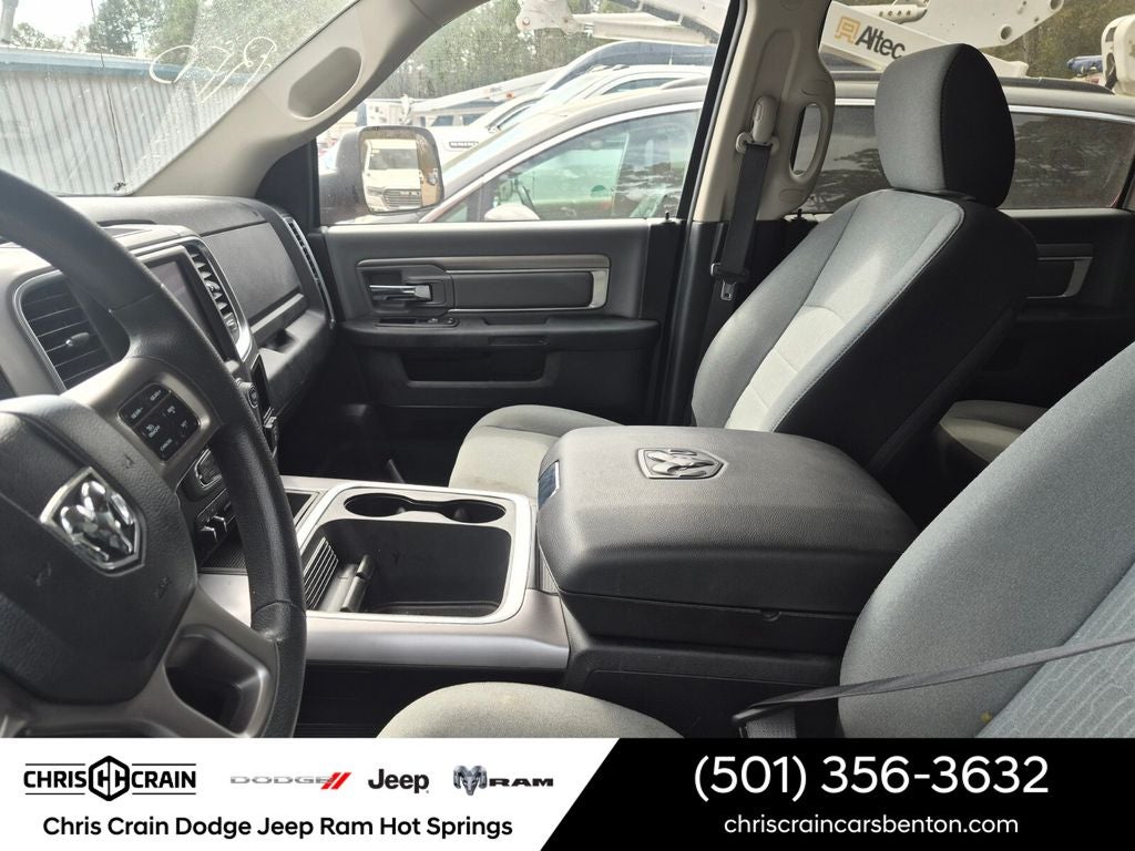 2023 RAM 1500 Classic SLT Crew Cab 4x4 5'7' Box