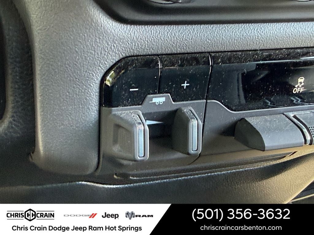 2023 RAM 1500 Big Horn Crew Cab 4x2 5'7' Box