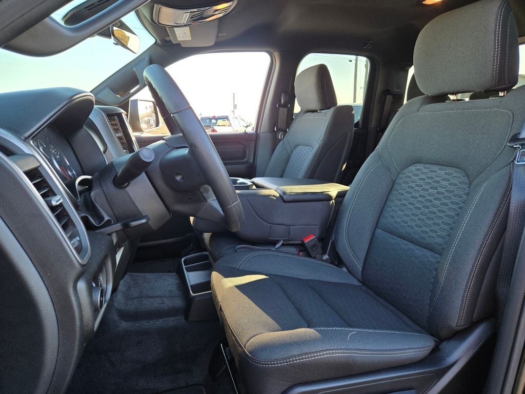 2026 RAM Ram 1500 RAM 1500 TRADESMAN QUAD CAB 4X4 6'4' BOX