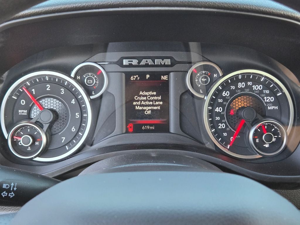 2026 RAM Ram 1500 RAM 1500 TRADESMAN QUAD CAB 4X4 6'4' BOX