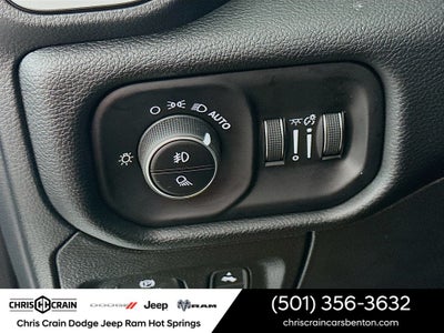 2025 RAM 1500 Big Horn Crew Cab 4x4 5'7' Box