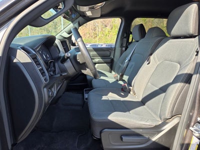 2024 RAM 1500 Tradesman Crew Cab 4x4 5'7' Box