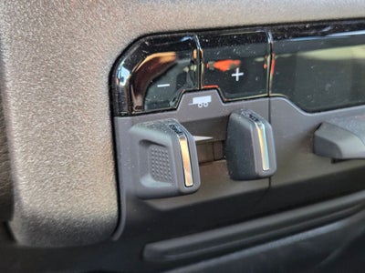 2024 RAM 1500 Tradesman Crew Cab 4x4 5'7' Box