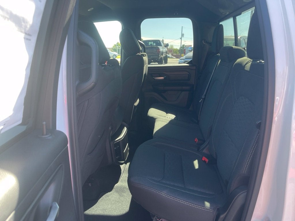 2026 RAM Ram 1500 RAM 1500 TRADESMAN QUAD CAB 4X4 6'4' BOX