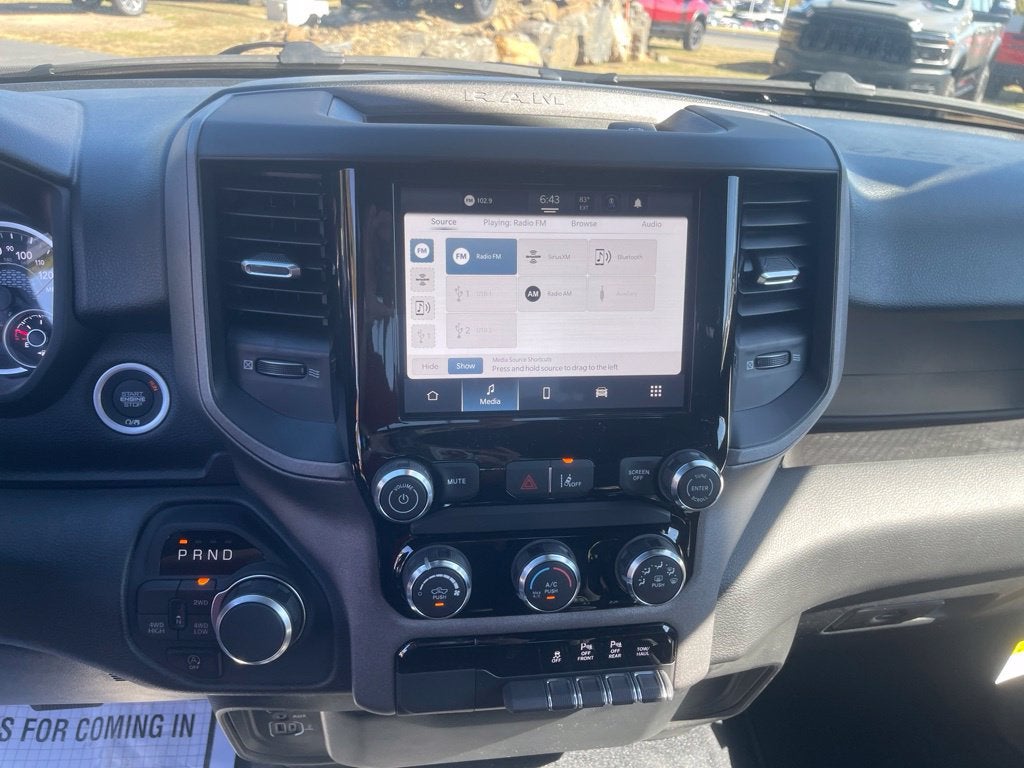 2026 RAM Ram 1500 RAM 1500 TRADESMAN QUAD CAB 4X4 6'4' BOX