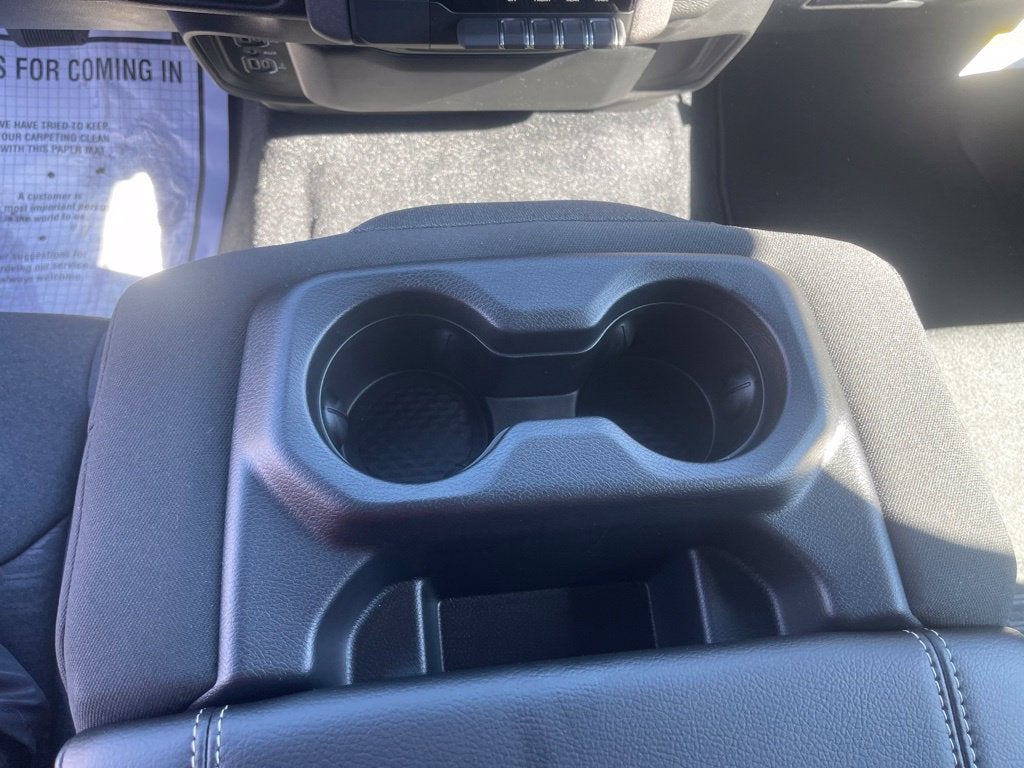 2026 RAM Ram 1500 RAM 1500 TRADESMAN QUAD CAB 4X4 6'4' BOX