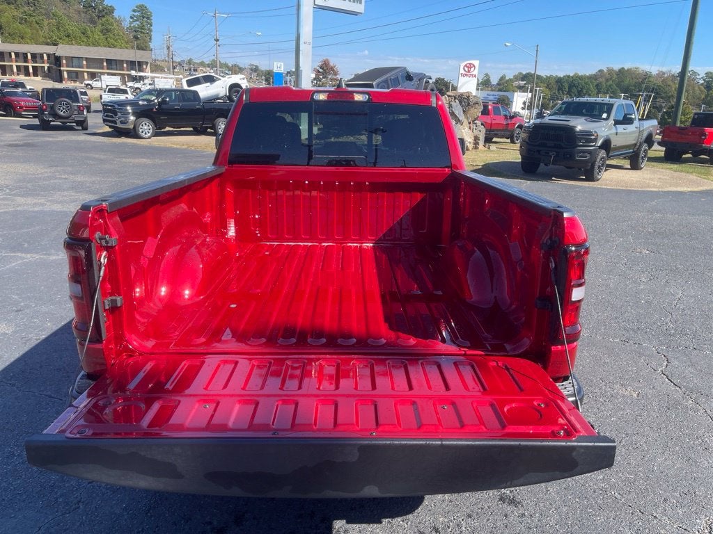 2026 RAM Ram 1500 RAM 1500 TRADESMAN QUAD CAB 4X4 6'4' BOX